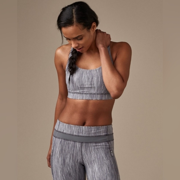 Lululemon Energy BraPower Luxtreme Arrow Jacquard Battleship Silver Spoon 8 - Picture 2 of 10